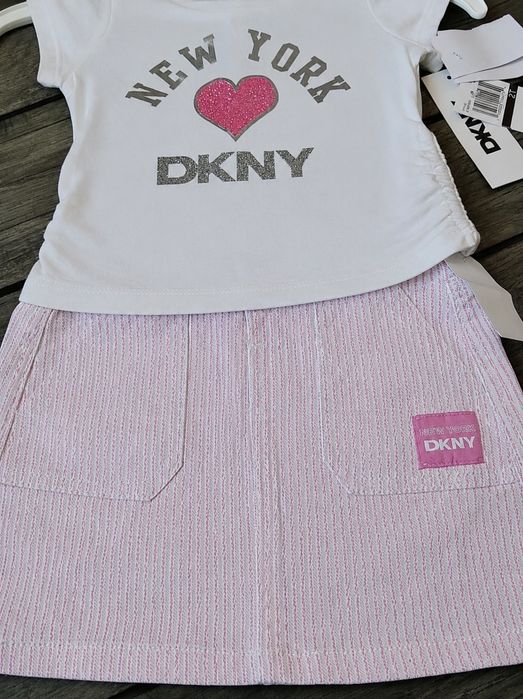 Komplet dla dziewczynki DKNY, komplet dziewczęcy, komplet na lato, bluzka i spódnica, 2 lata