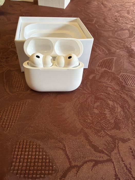 Apple AirPods 3 pro