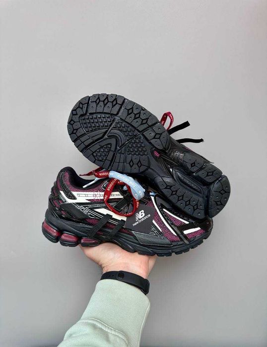 Чоловічі кросівки New Balance 1906A "Black Dragon Berry" Розміри 39-45