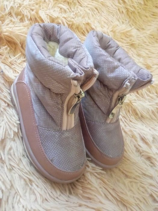 Дитячі чобітки  для дівчинки