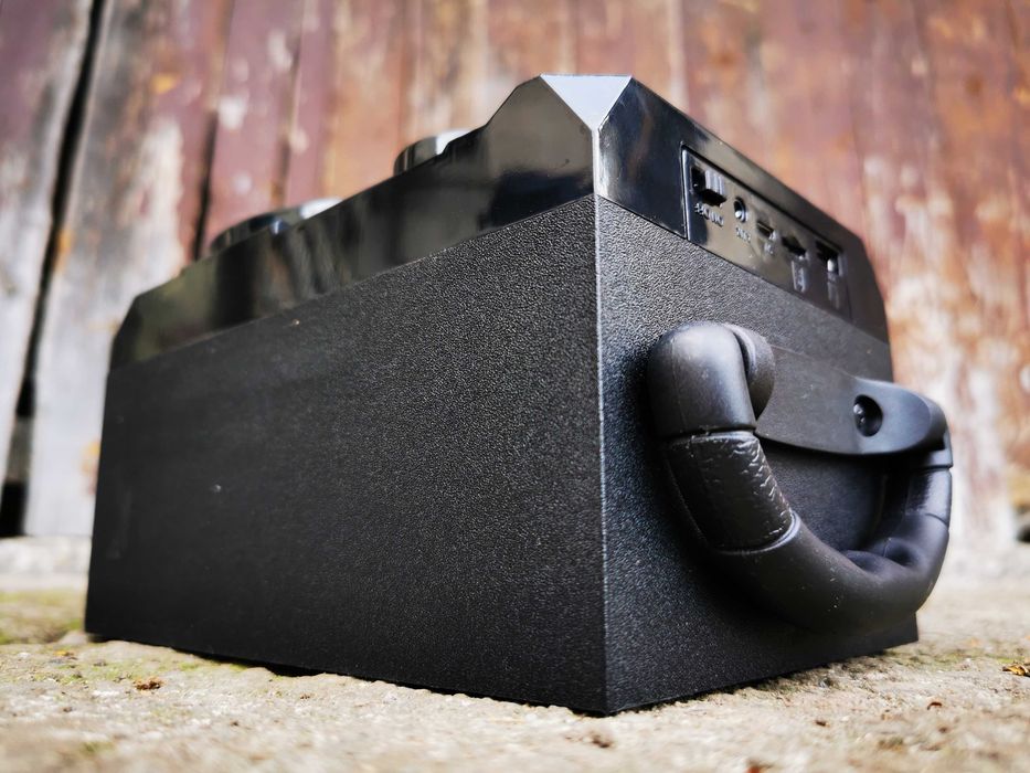 Boombox MP3 Radio Budowlane Wieża Kolumna Głośnik Subwoofer Bluetooth