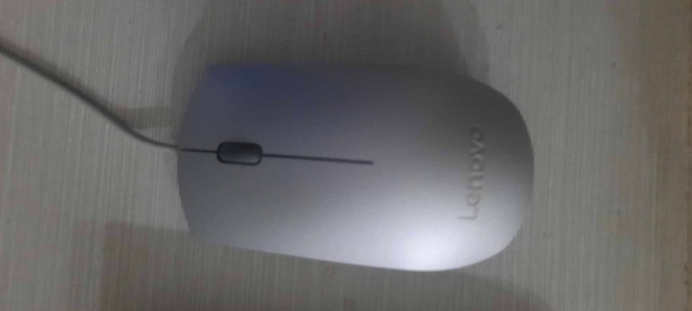 Computador lenovo com rato incluido