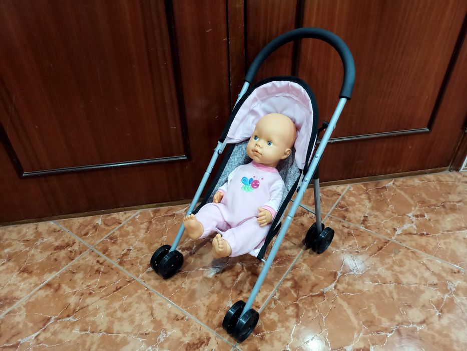 Carrinho de bonecas mais Nenuco casa quarto carro.
