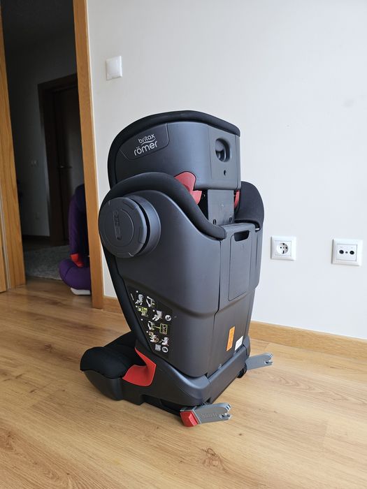 Cadeira Auto Britax Römer KIDFIX² S (15–36 kg) ISOFIX – Excelente Estado