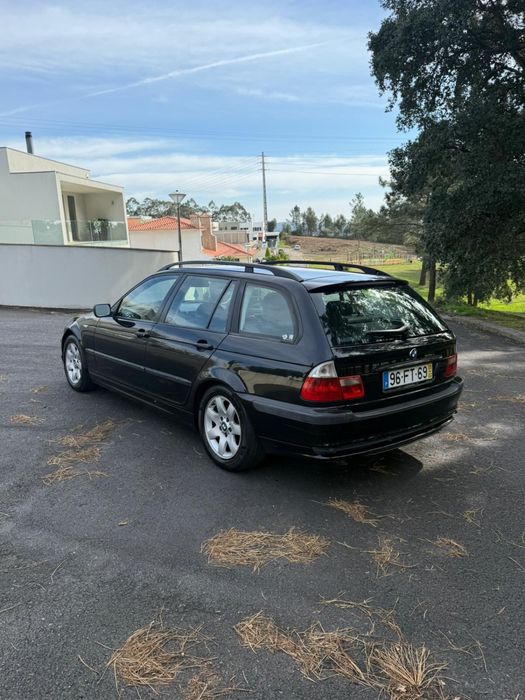 Bmw 318 DIESEL ano 2005 - muito nova