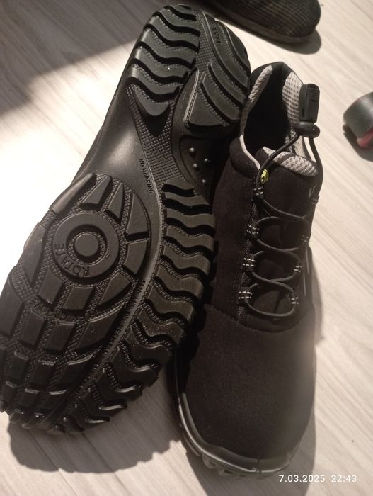 buty Uvex Motion Style  rozmiar 45 wkładka 30 cm nowe