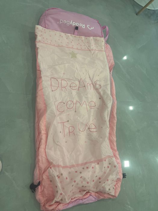 Saco cama com colchão insuflável de 1,50cm. Para criança