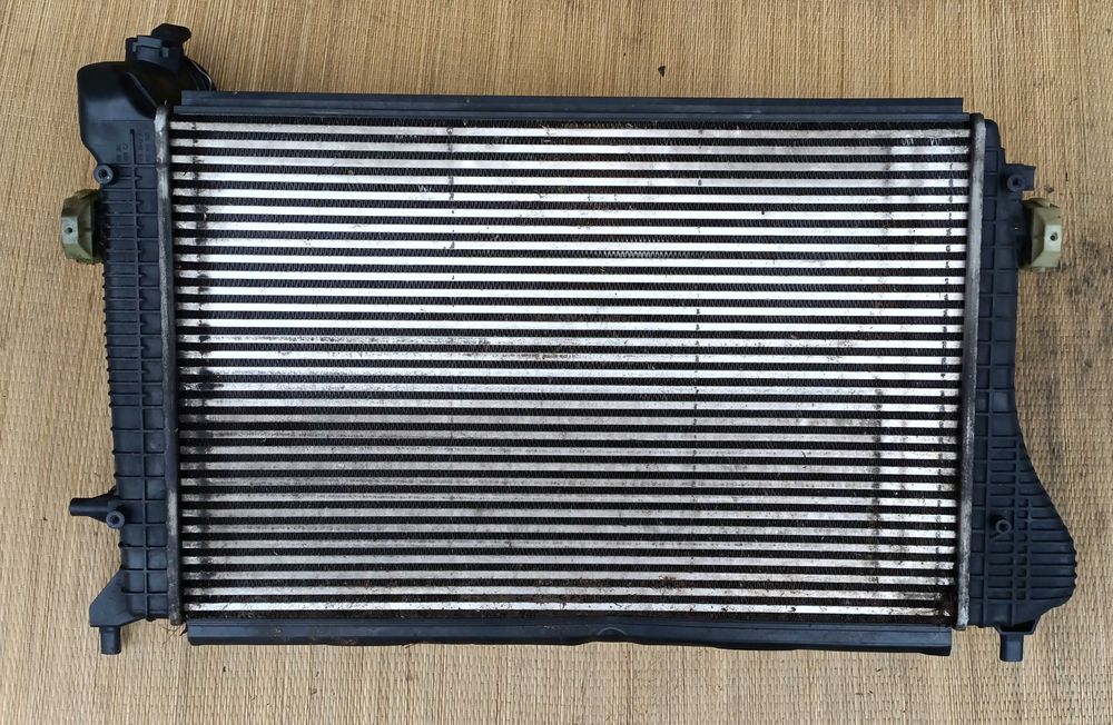 VW Touran I Lift Intercooler Schowek Lusterko LA7W Silnik CAB 2.0 TDI
