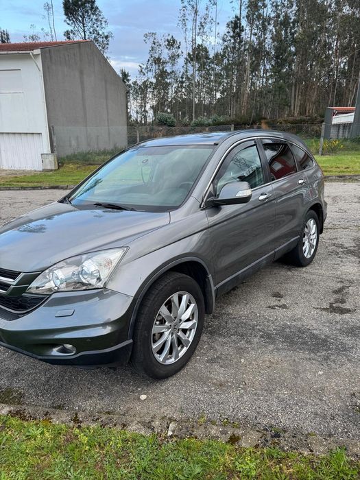 Honda CR-V  conforto,espaço e fiabilidade