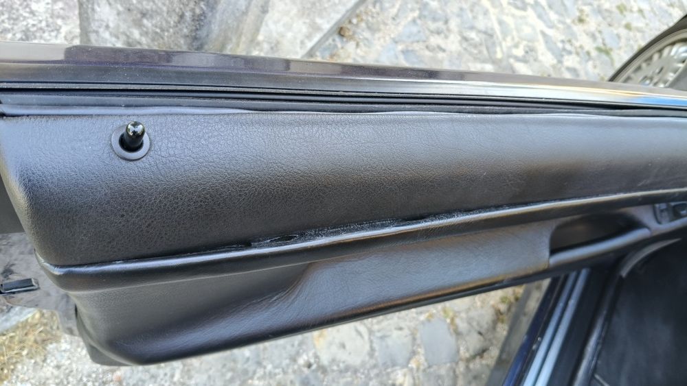 BMW E36 1.6i coupé