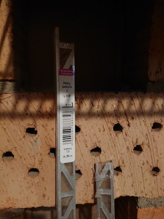 Profil narożny "L" L10F 10mm srebrny C0, 2x140cm, do glazury i terakot