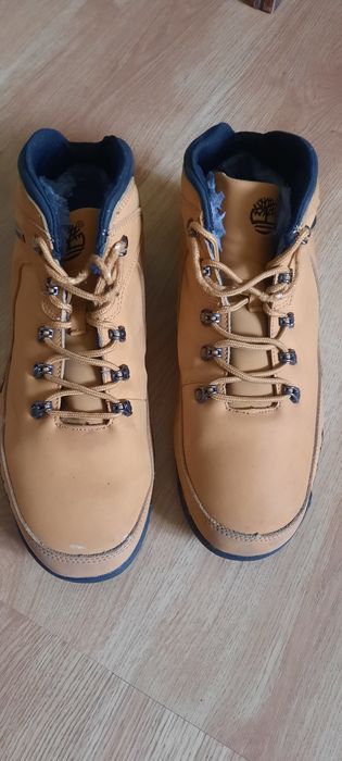 Продам  кожаные натуральные