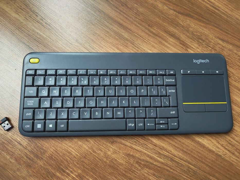 Logitech K400 Plus