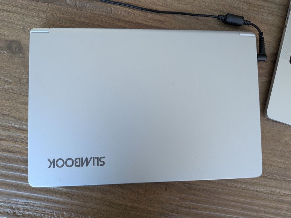 Slimbook Pro X 14 (2023) | Ryzen 7 | Excelente Estado | Caixa Original | 750€