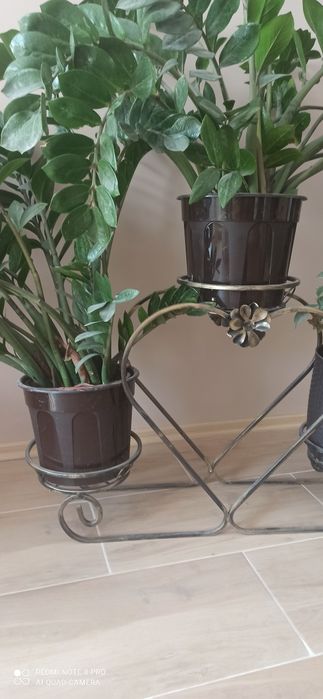 Stojak na kwiaty. Potrójny