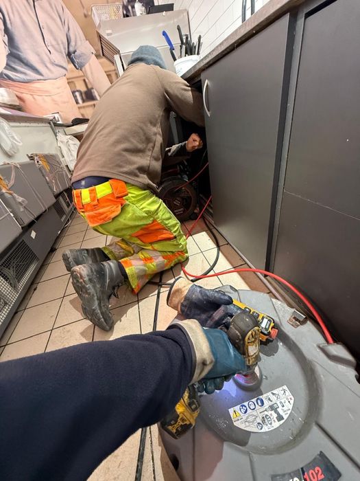 Zator udrażnianie i czyszczenie kanalizacji wuko 24/7 kamera – TANIO