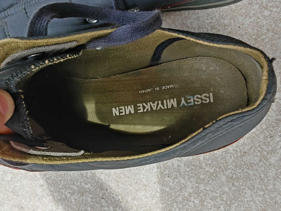Ténis Issey Miyake Men originais 44