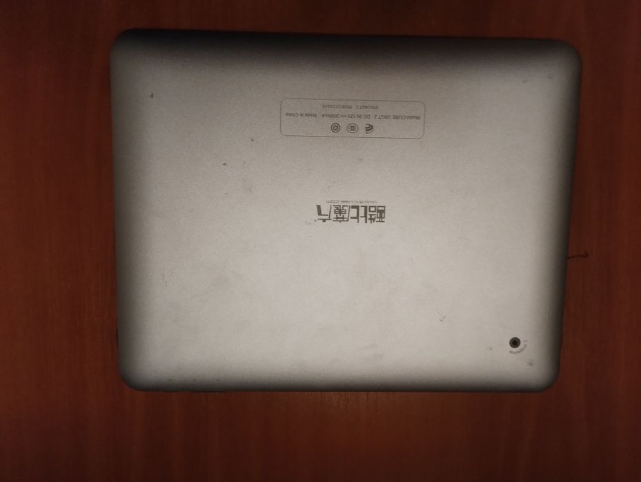 Планшет Cube 9.0