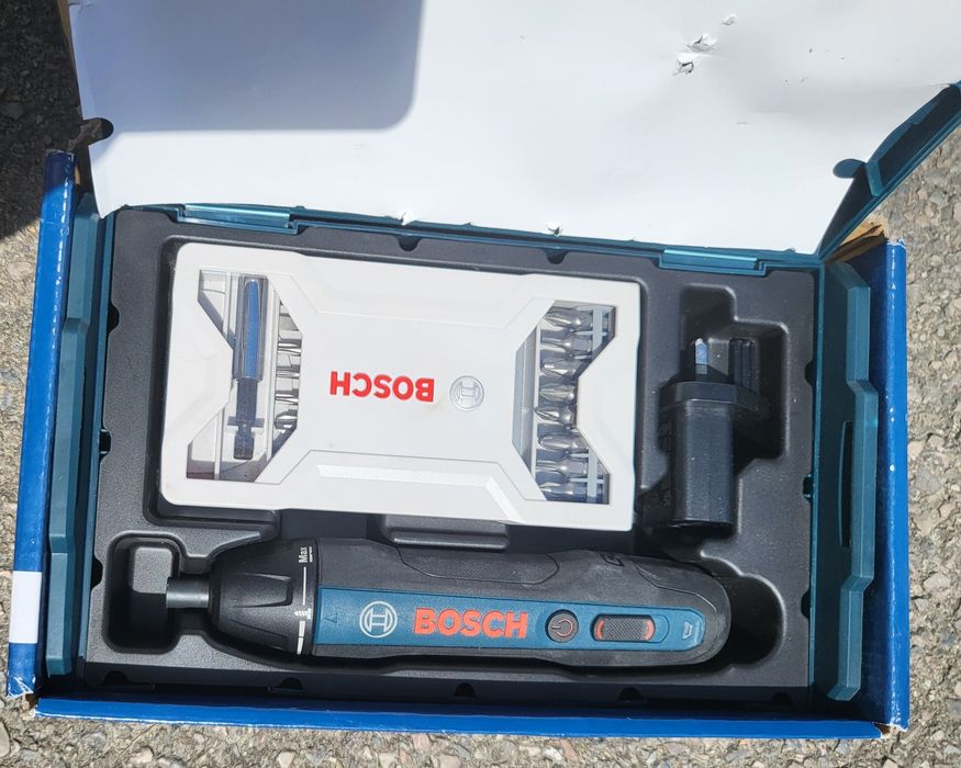Bosch profesional wkrętarka mała