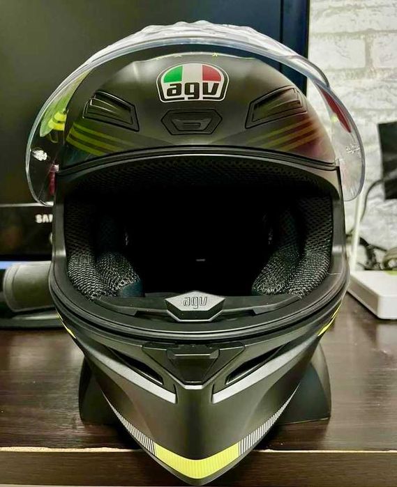 Capacete NOVO AGV K1 Track 46 (30% DESCONTO) Tamanho XS