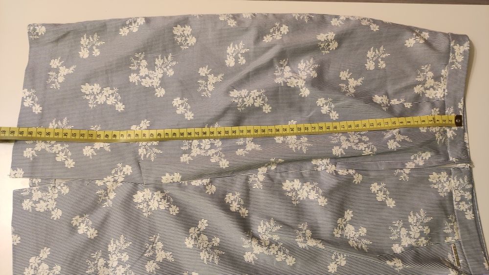 Damska spódnica za kolano Orsay dłuższa spódniczka