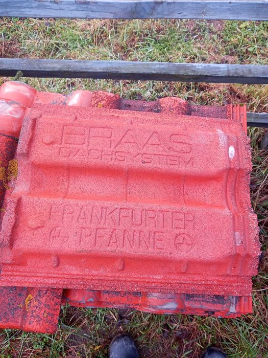 Braas frankfurter pfanne dachowka czerwien