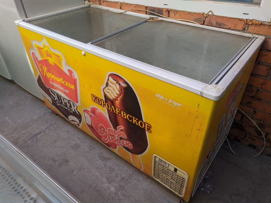 Морозильна камера на 600 літрів