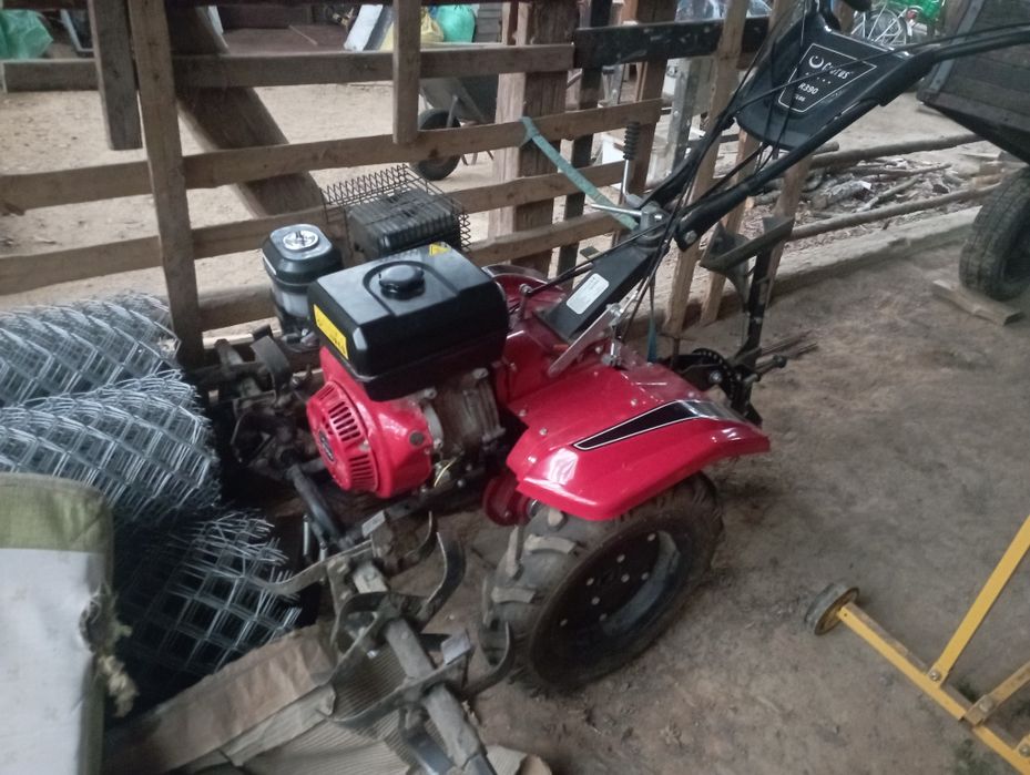 Glebogryzarka spalinowa Cedrus glO6 rato 150 cm