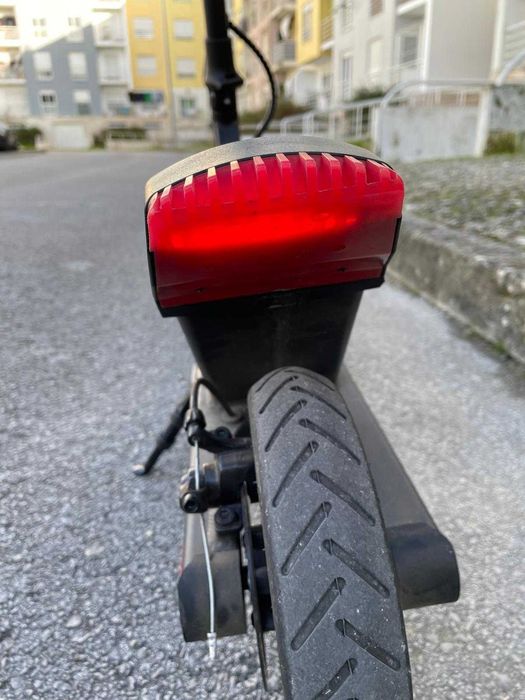 Trotinete Niubility N2 | Autonomia até 30 km | Velocidade 25 km/h