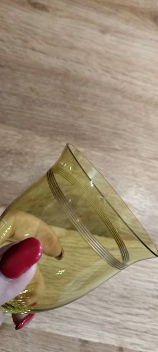 Kieliszki do wina zielone 4 sztuki