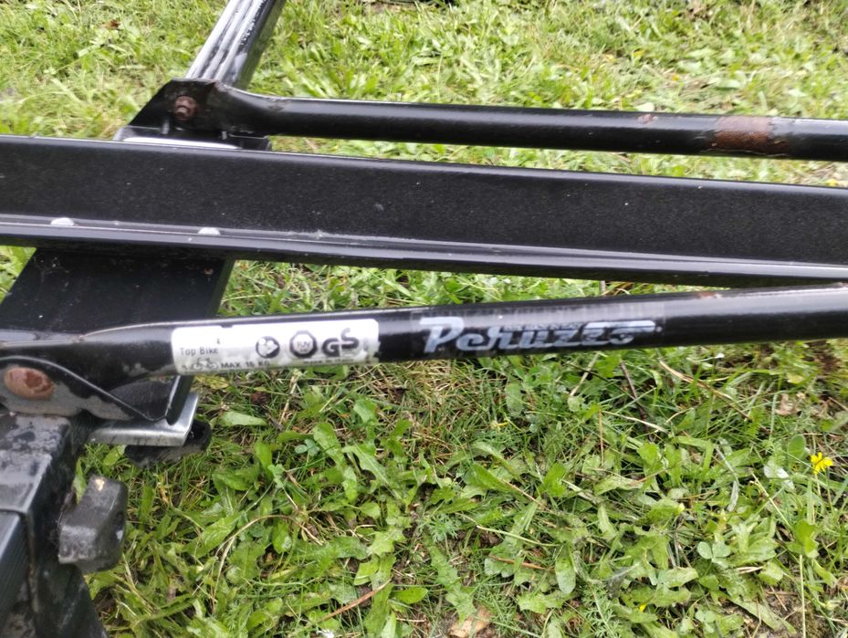 Sprzedam bagażnik dachowy Peruzzo