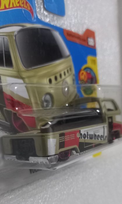 Volkswagen T2 Pickup Hot Wheels