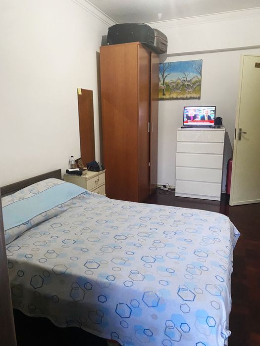 Quarto para arrendar
