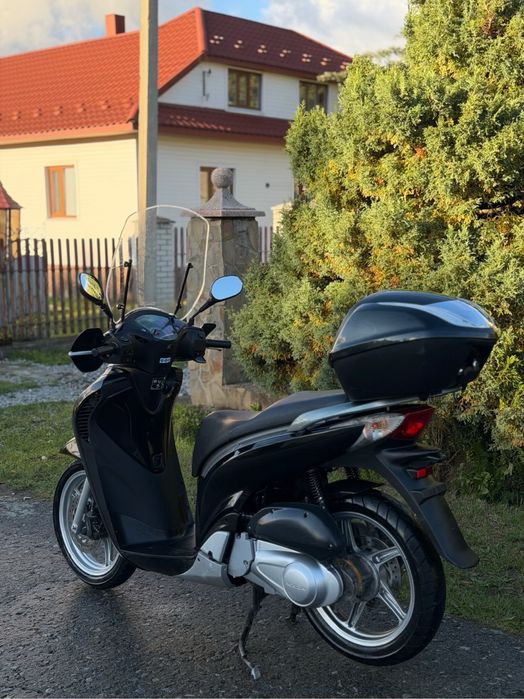 Honda sh 150i 2012