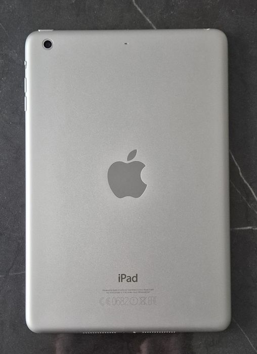Планшет iPad mini 2 ME 280 AE/A