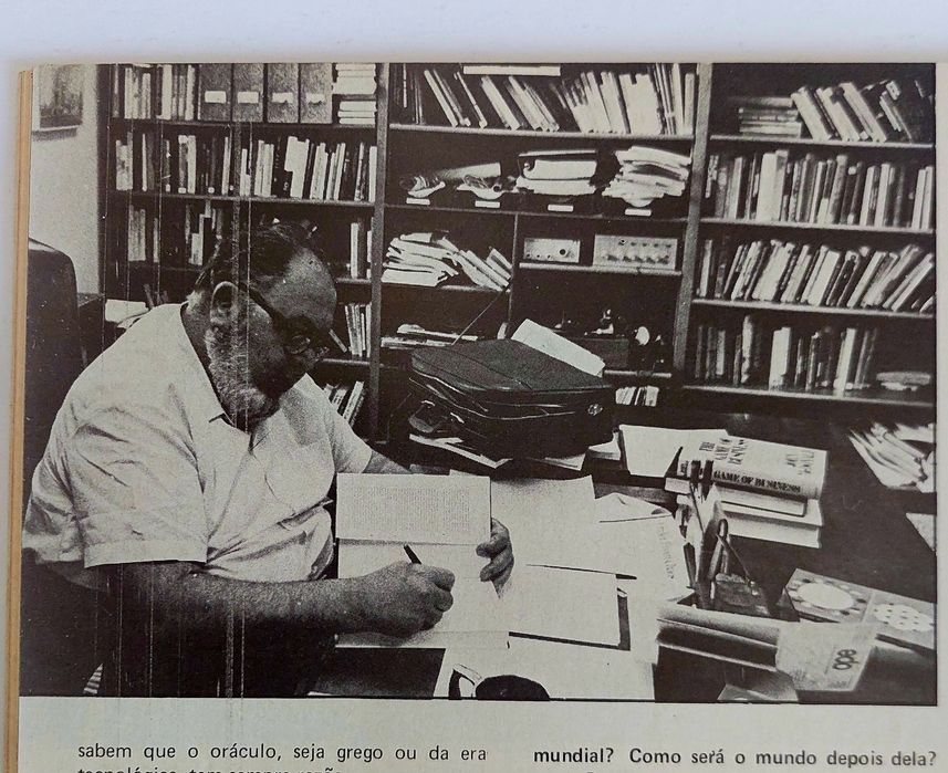 Hermann Khan - Oráculo da Nossa Era