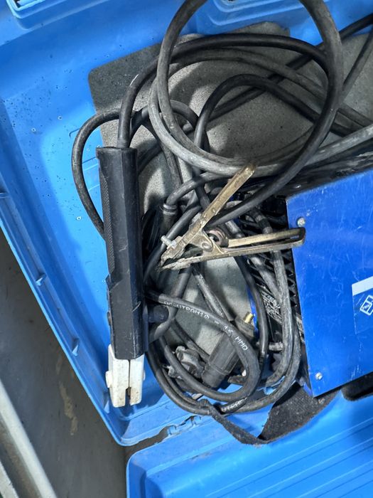 Máquina de soldar com mala