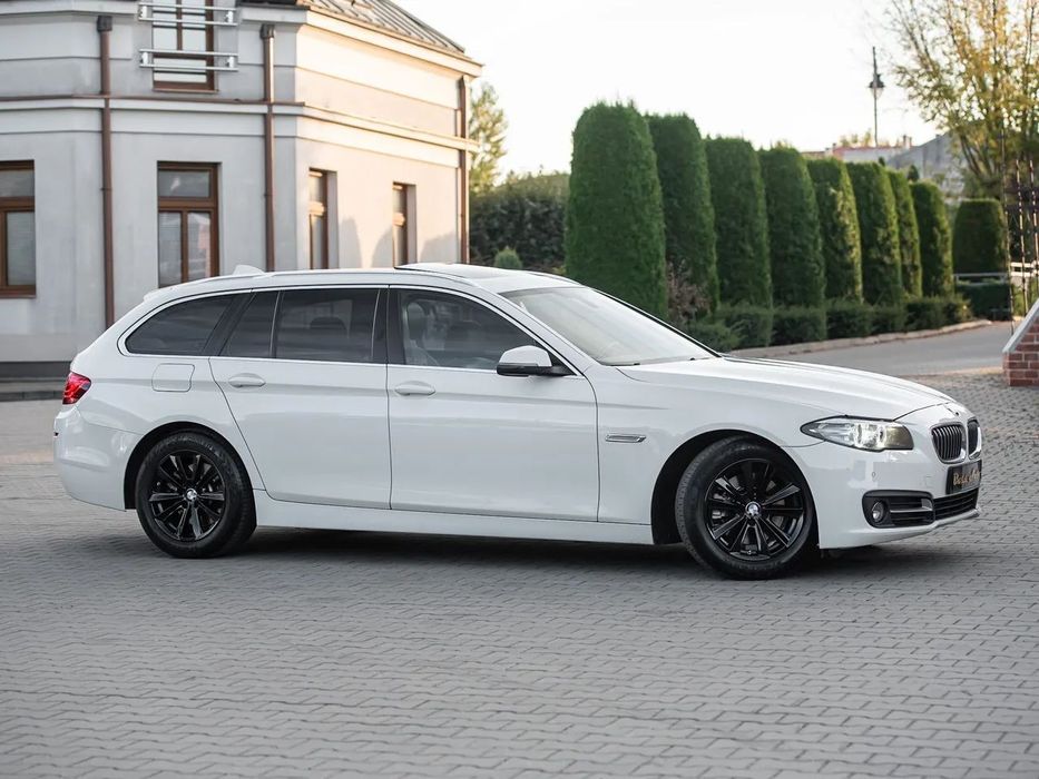 BMW Seria 5 520d LCI XDrive 184KM Navi Pano Led Camera Skóra Full Gwarancjia
