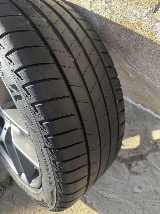 Оригінальні диски 5*120 резина BRIDGESTONE 255/45/R18 рік 21/23