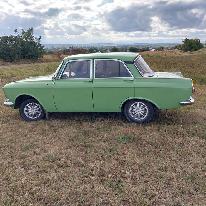 Автомобіль, капсула часу ІЖ412