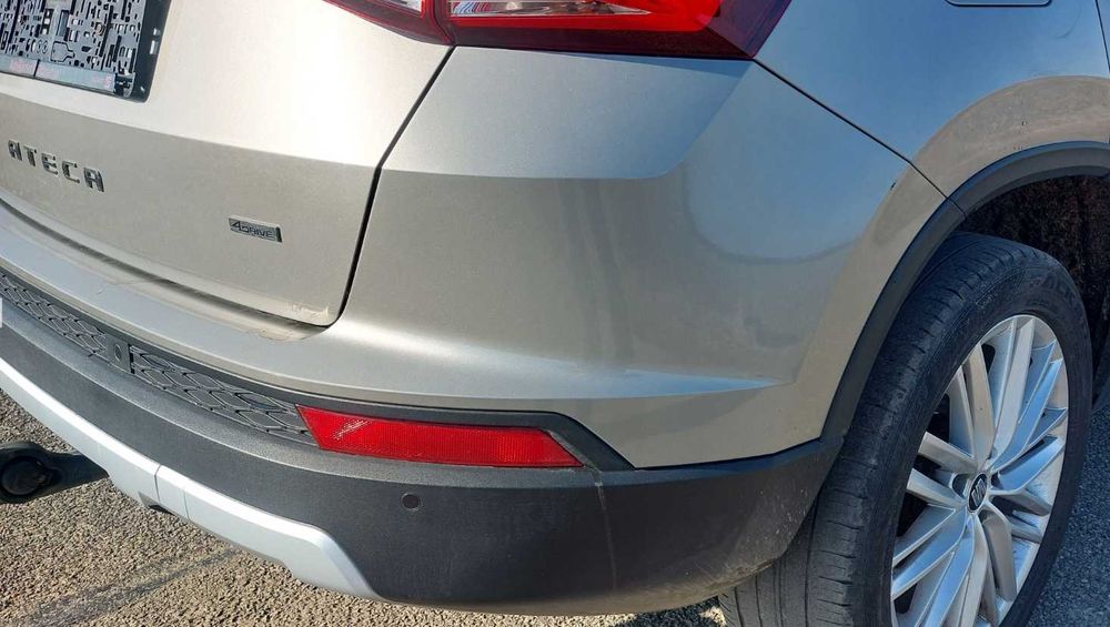 SEAT ATECA zderzak tył tylny PDC kompletny LA8H 4K4K