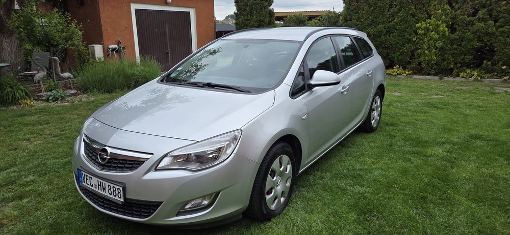 Sprzedam Opel Astra Selection