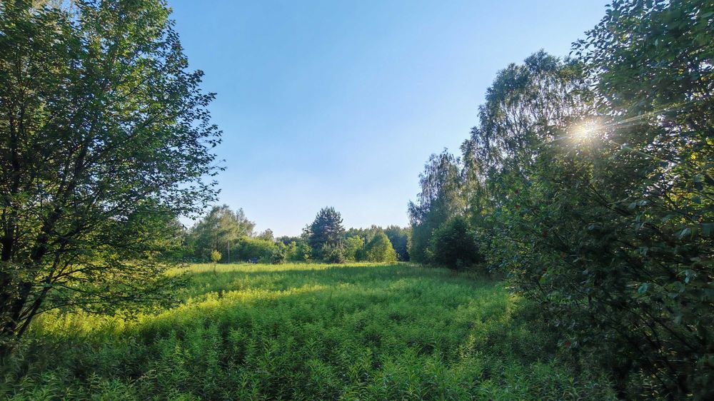 Działka inwestycyjna 55 arów przy DW 984 | 140m frontu | MPZP: U/MN | Partynia - Więcej