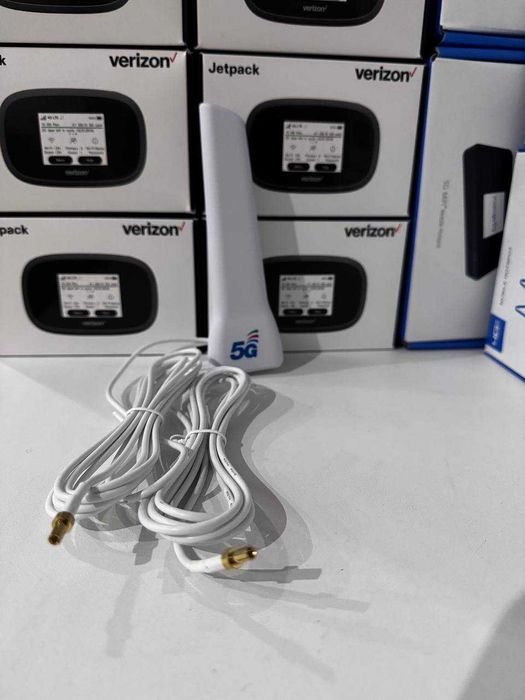 Спрямована антена 4G LTE MIMO 29 dBi для роутера модема потужна