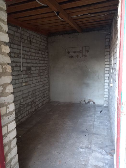 Сдам складские помещения! Возле рынка Барабашово! Поселок Кирова.