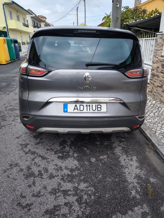 Renault Espace Initiale Paris