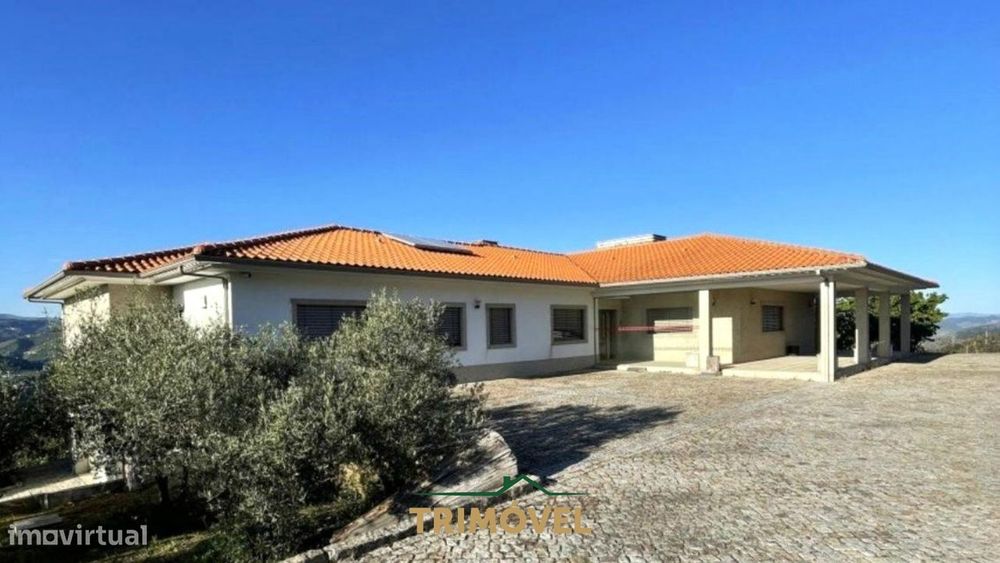 Quinta T5+2 em Pleno Alto Douro Vinhateiro