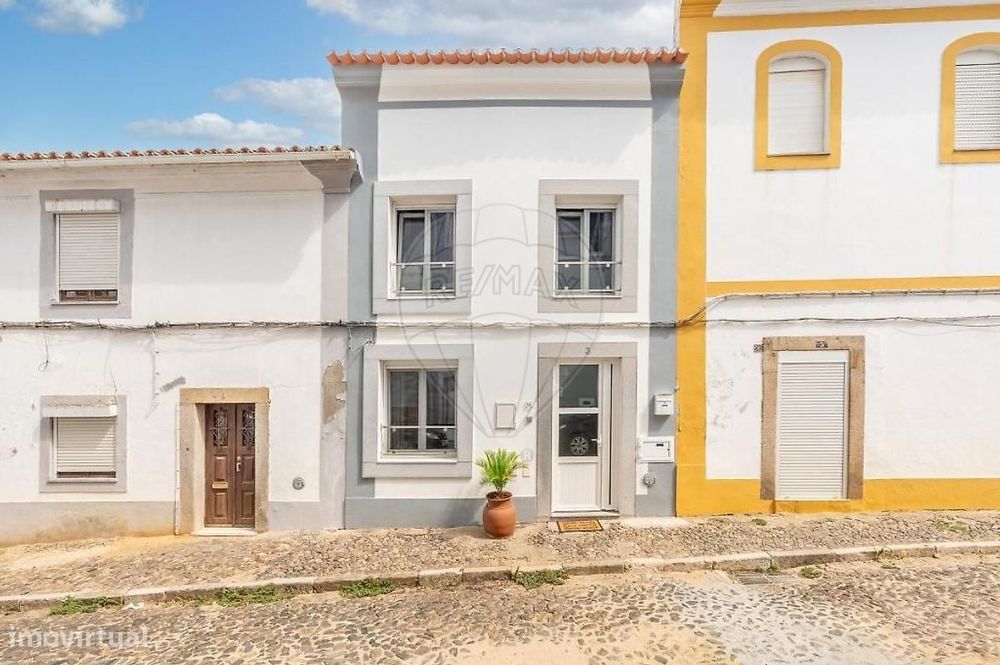 Moradia T2 para venda