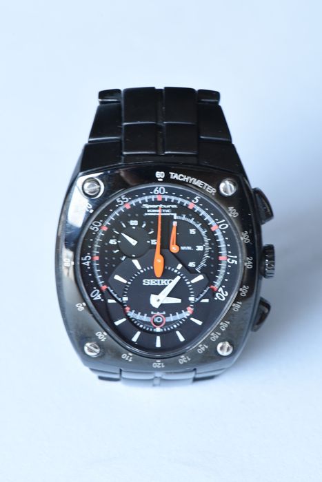 Seiko Sportura Kinetic Automático