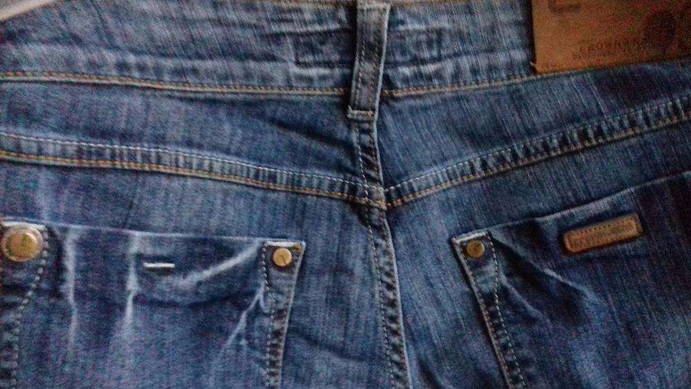 Spodnie Crown Jeans